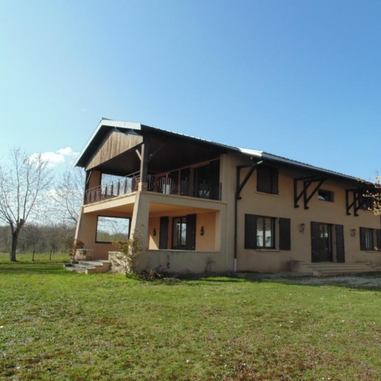  Annonces VILLETTE D ANTHON : Maison / Villa | JOYEUX (01800) | 297 m2 | 1 525 &euro; 