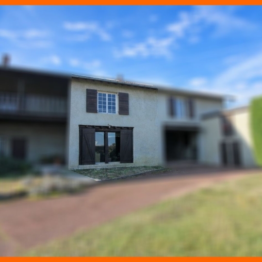  Annonces VILLETTE D ANTHON : Maison / Villa | PIZAY (01120) | 136 m2 | 190 000 &euro; 