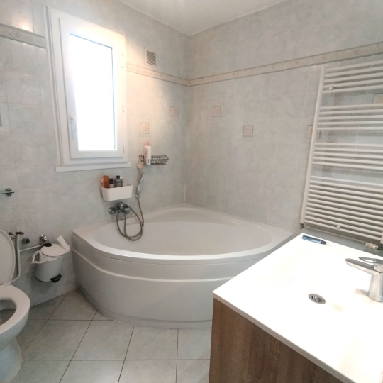  Annonces VILLETTE D ANTHON : Maison / Villa | MEYZIEU (69330) | 132 m2 | 404 000 &euro; 