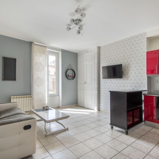  Annonces VILLETTE D ANTHON : Appartement | SAINT-BONNET-DE-MURE (69720) | 43 m2 | 195 000 &euro; 