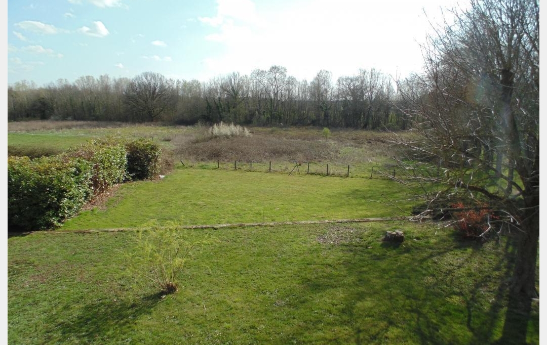 Annonces VILLETTE D ANTHON : Maison / Villa | JOYEUX (01800) | 297 m2 | 1 525 &euro; 