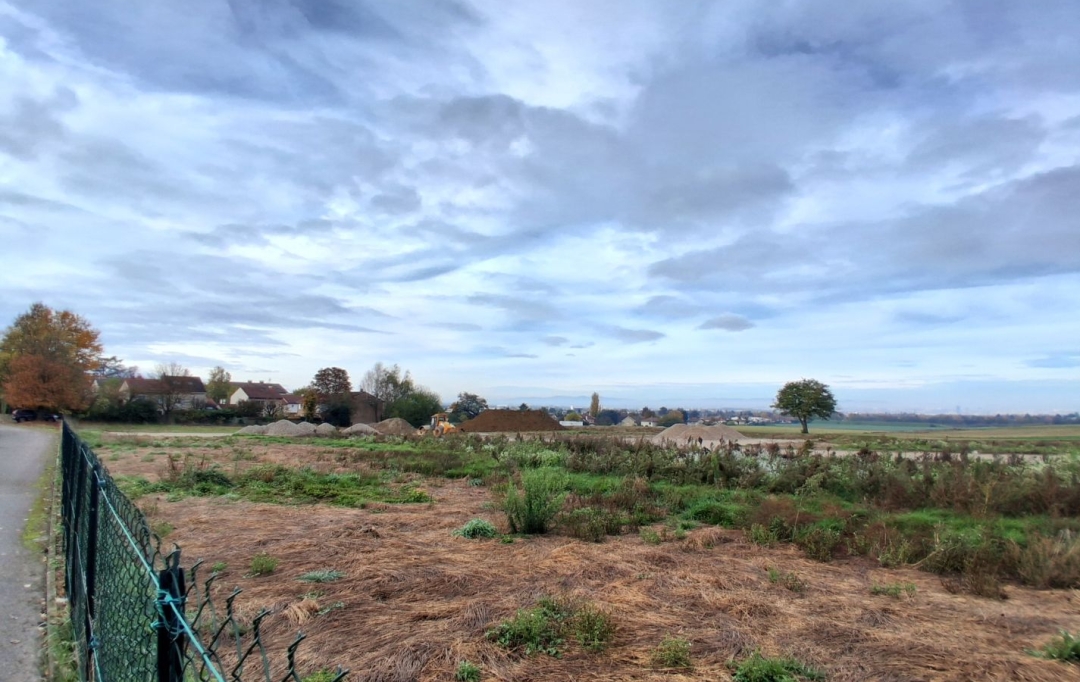 Annonces VILLETTE D ANTHON : Terrain | GENAS (69740) | 0 m2 | 299 000 &euro; 