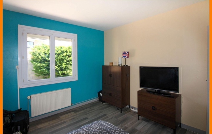 Annonces VILLETTE D ANTHON : Maison / Villa | NIEVROZ (01120) | 140 m2 | 395 000 &euro; 