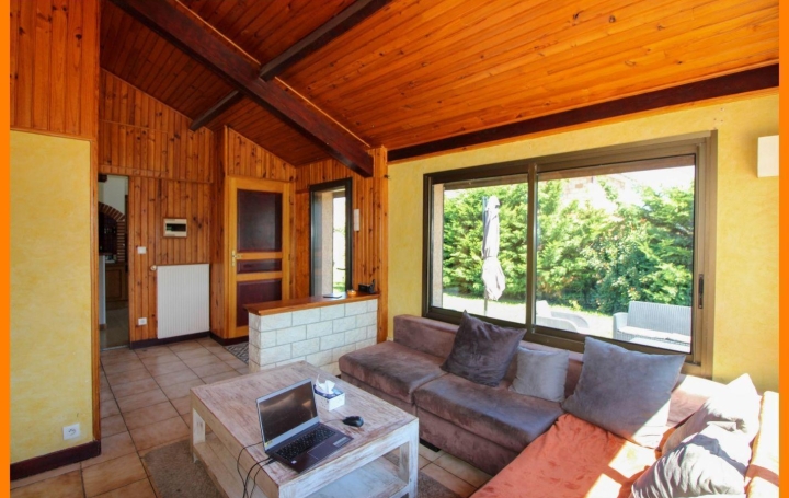 Annonces VILLETTE D ANTHON : Maison / Villa | NIEVROZ (01120) | 140 m2 | 395 000 &euro; 