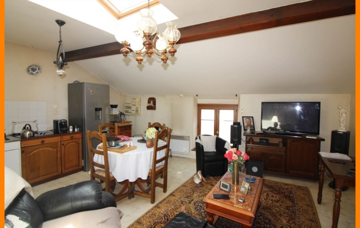  Annonces VILLETTE D ANTHON Appartement | MONTLUEL (01120) | 49 m2 | 95 000 € 