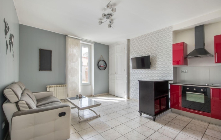 Annonces VILLETTE D ANTHON : Appartement | SAINT-BONNET-DE-MURE (69720) | 43 m2 | 195 000 &euro; 
