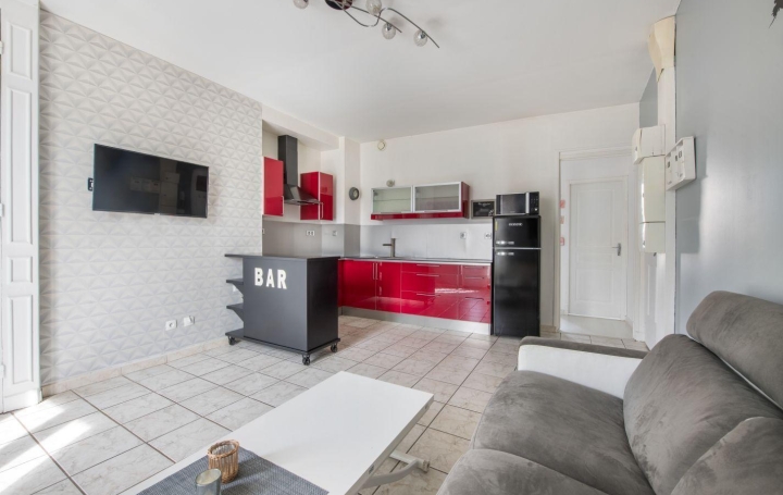 Annonces VILLETTE D ANTHON : Appartement | SAINT-BONNET-DE-MURE (69720) | 43 m2 | 195 000 &euro; 